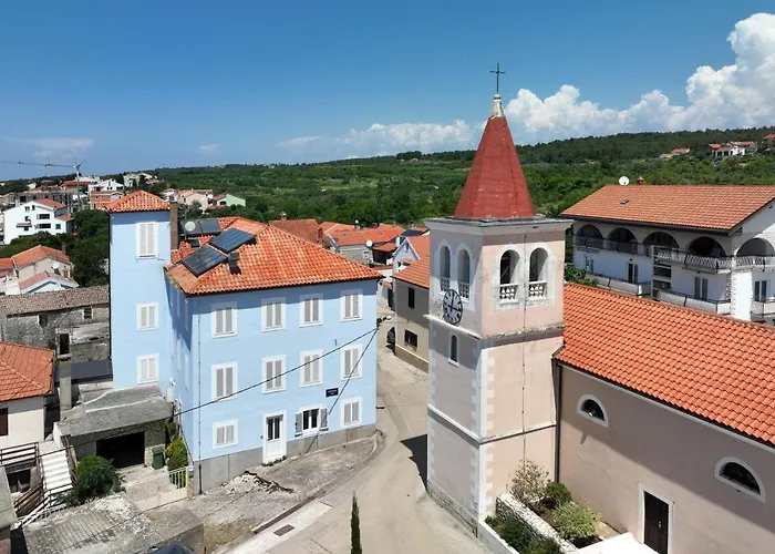 Apartament Rimanic *