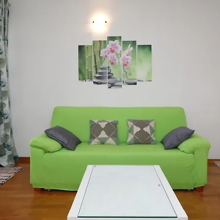 Rimanic Apartment *